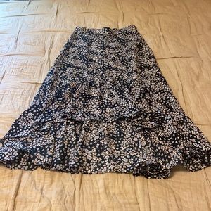 HM Skirt (Size 2)